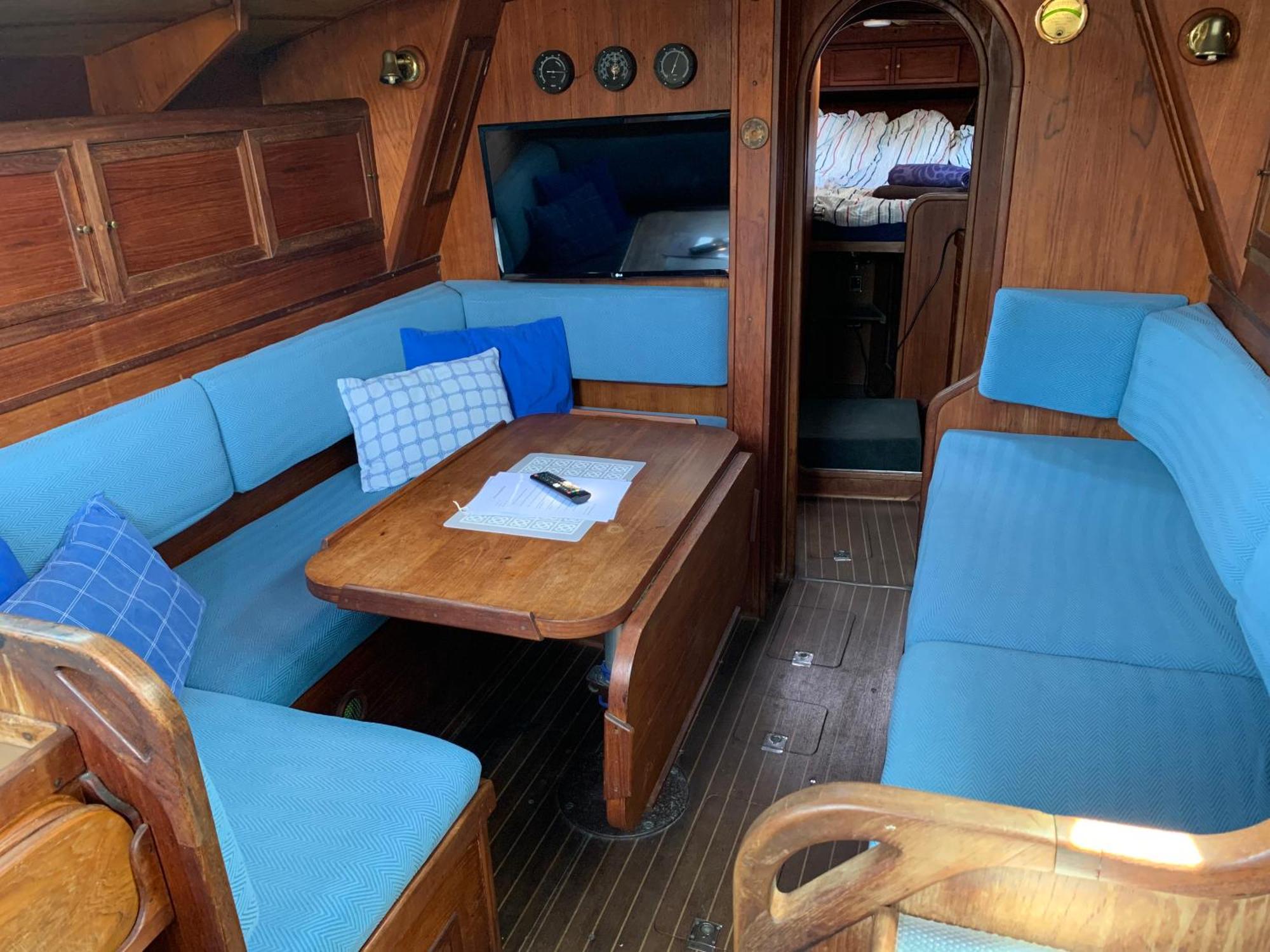 Hotel Unique Wooden Sail Yacht + 2 Bikes Included! à Sant Adrià de Besòs Extérieur photo